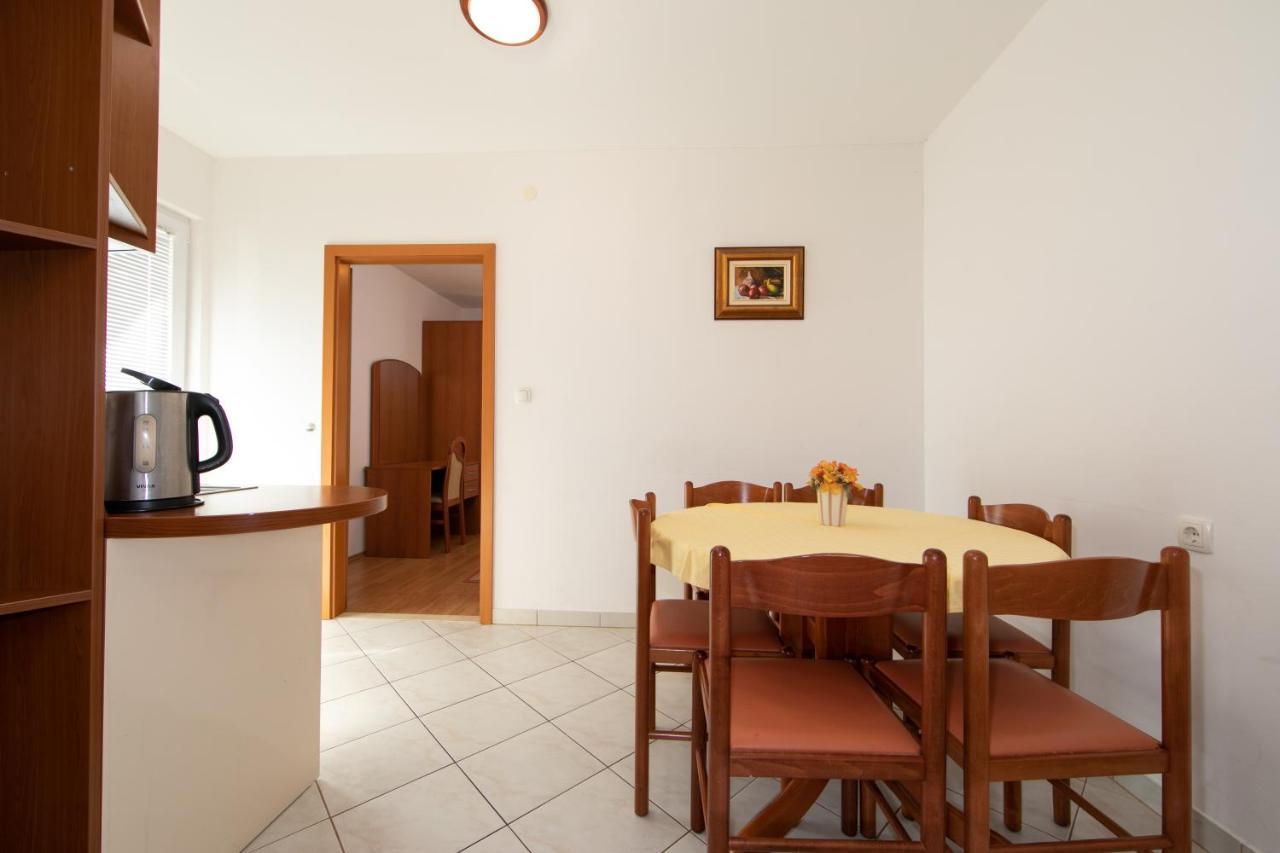 Apartmani Biser Tučepi Exteriér fotografie