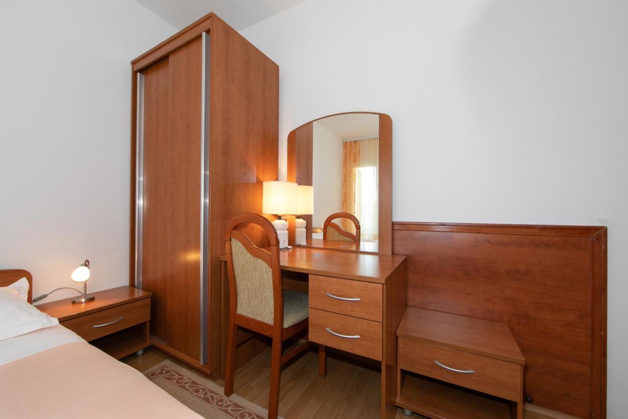 Apartmani Biser Tučepi Exteriér fotografie