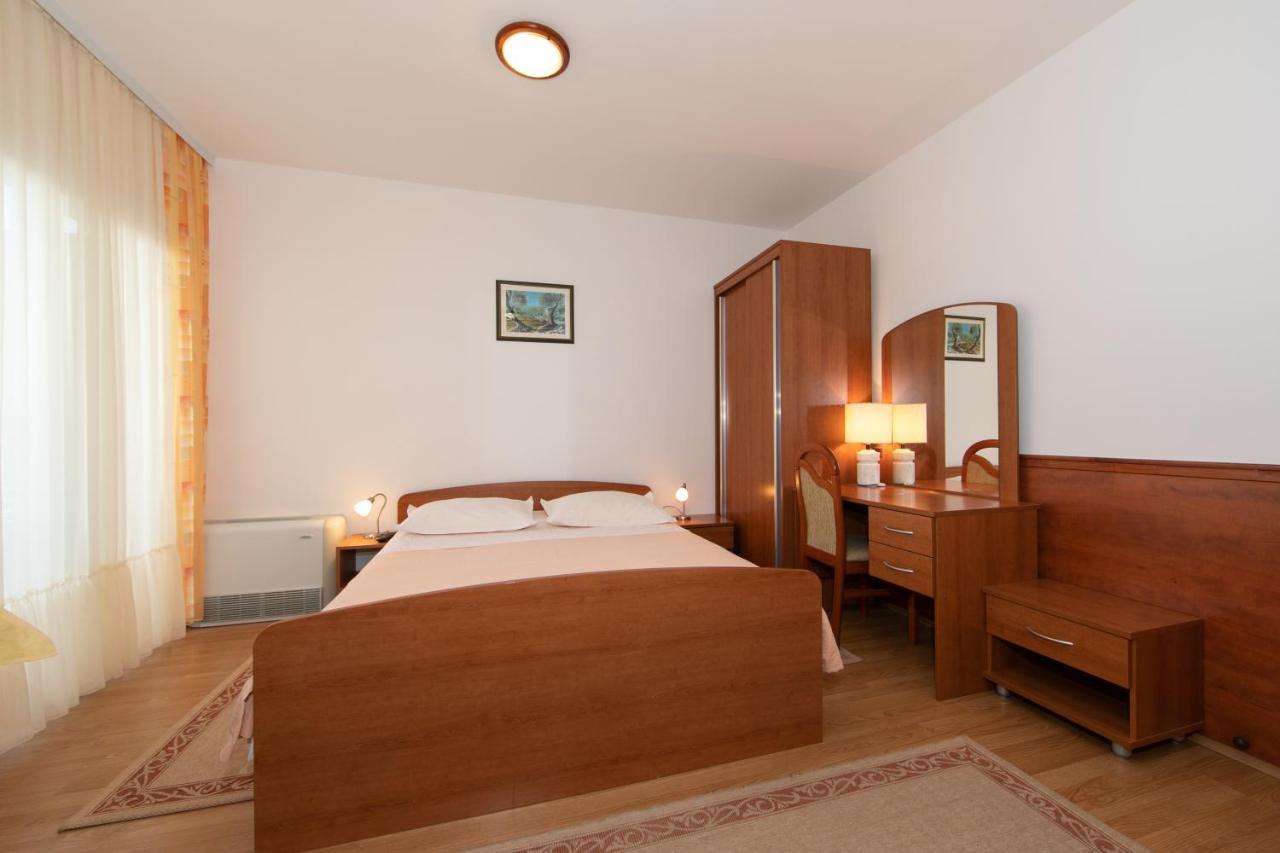 Apartmani Biser Tučepi Exteriér fotografie