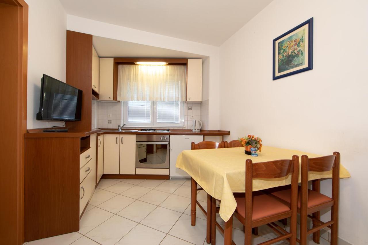 Apartmani Biser Tučepi Exteriér fotografie