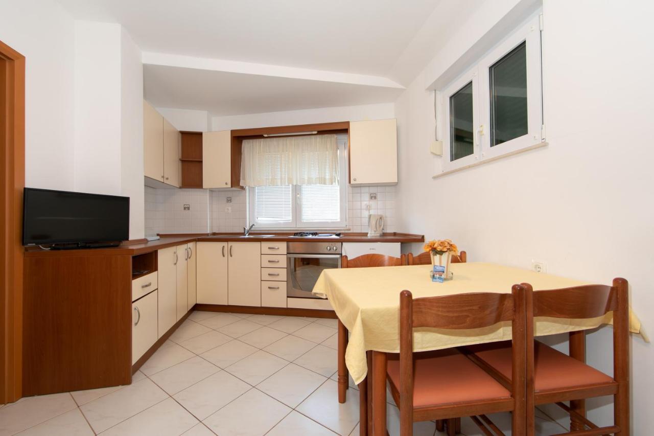 Apartmani Biser Tučepi Exteriér fotografie