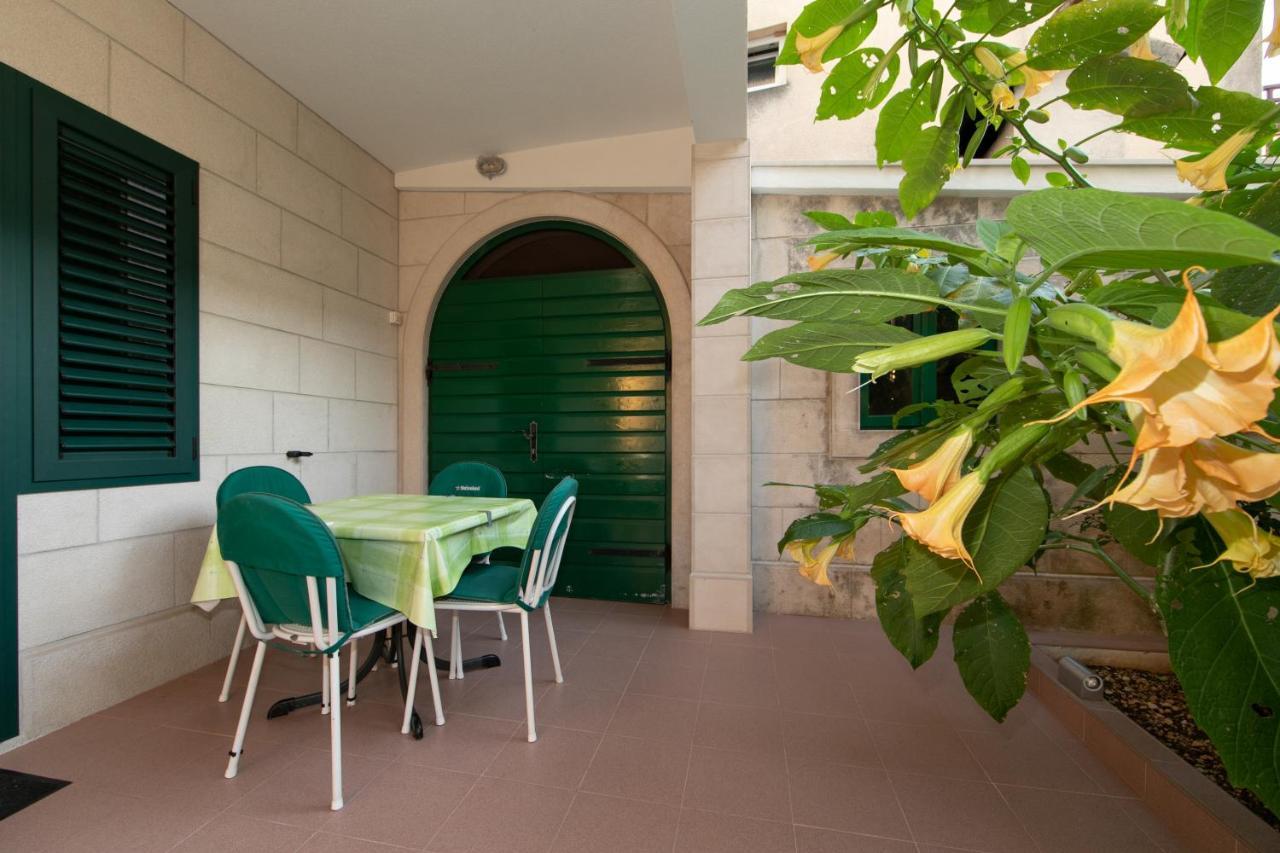Apartmani Biser Tučepi Exteriér fotografie
