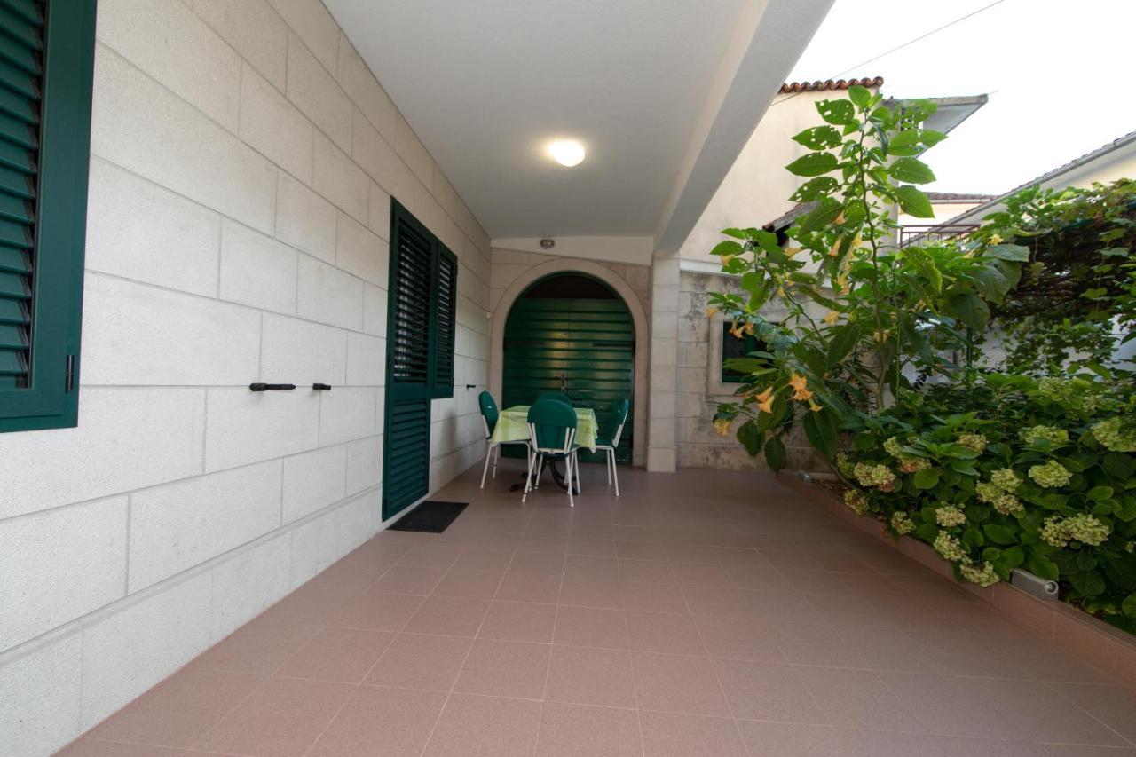Apartmani Biser Tučepi Exteriér fotografie