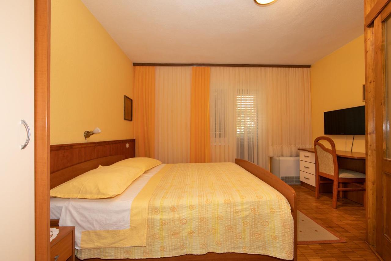 Apartmani Biser Tučepi Exteriér fotografie