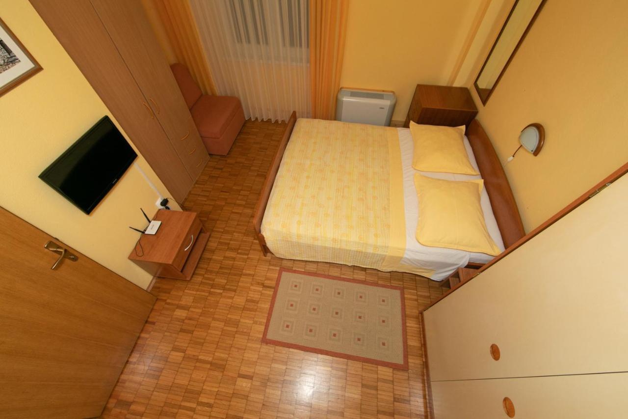 Apartmani Biser Tučepi Exteriér fotografie