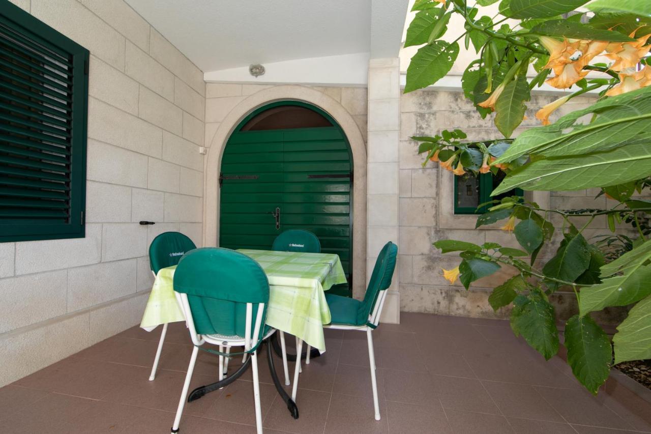 Apartmani Biser Tučepi Exteriér fotografie