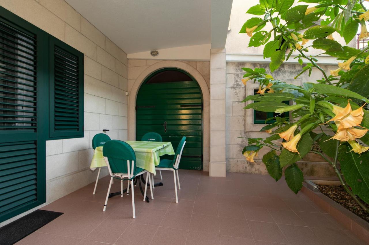 Apartmani Biser Tučepi Exteriér fotografie